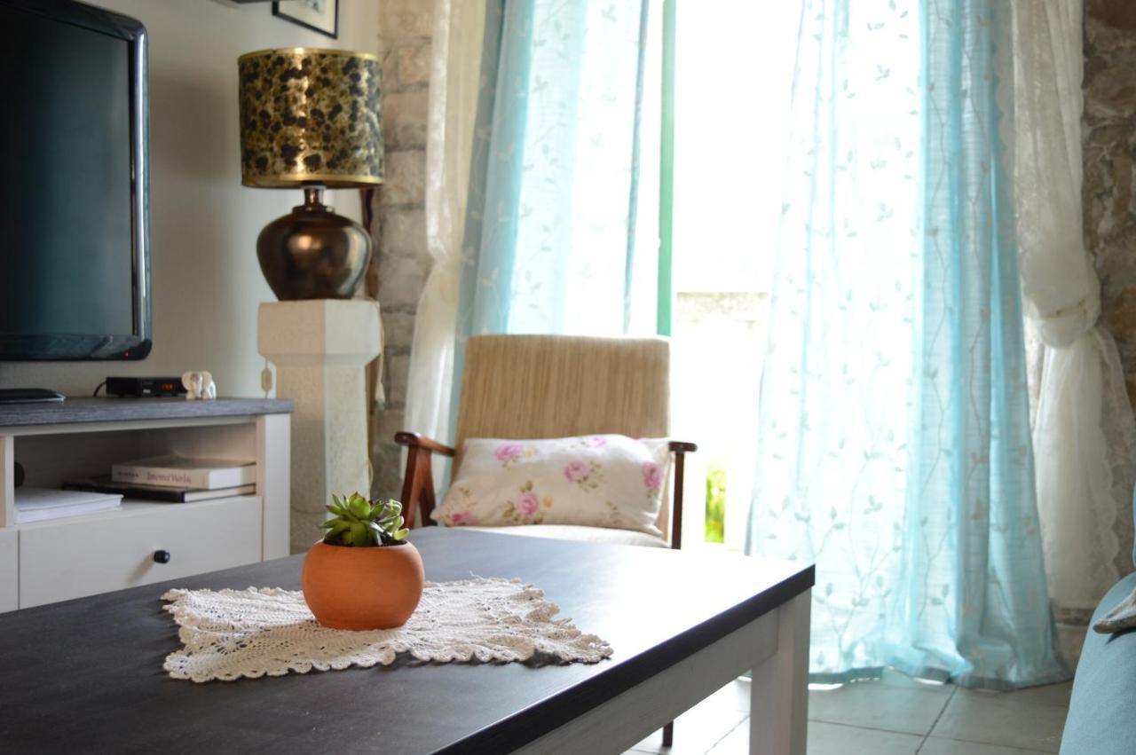 Visilo Stone House Villa Пучишча Екстериор снимка