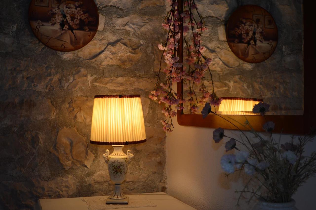 Visilo Stone House Villa Пучишча Екстериор снимка