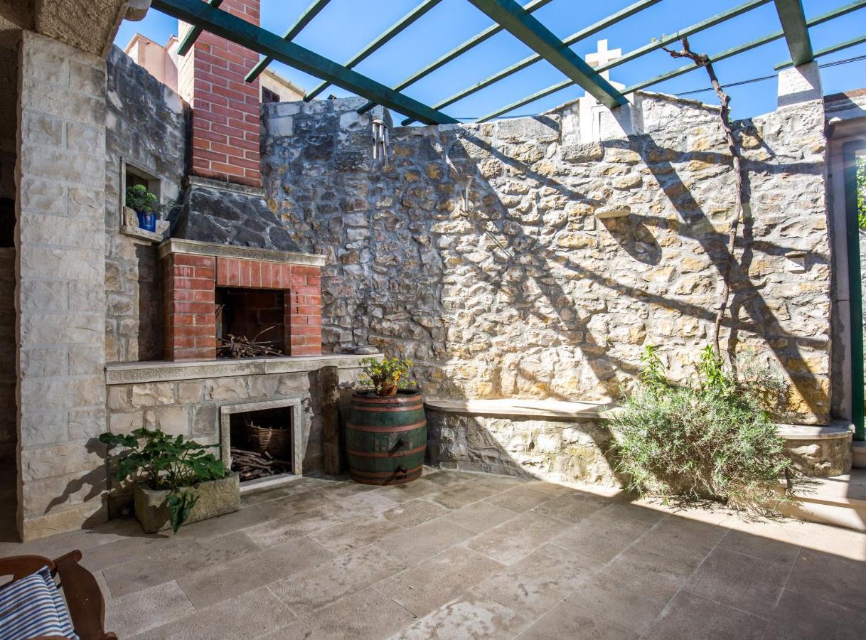 Visilo Stone House Villa Пучишча Екстериор снимка