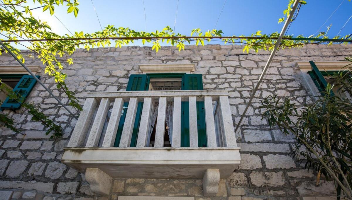 Visilo Stone House Villa Пучишча Екстериор снимка